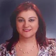 Prof. Dr. Müge Akmansu — Radyasyon Onkolojisi, Ankara. Portre fotoğrafı.
