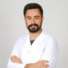 Dkt. Mustafa Yolbir — Dil ve Konuşma Terapisi. Portre fotoğrafı.