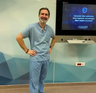 Prof. Dr. Nevzat Selim Gökay profilinde yer alan galeri fotoğrafı.