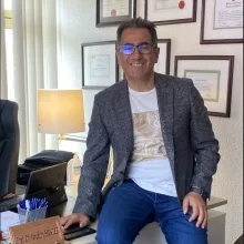Prof. Dr. İbrahim Esinler — Altındağ, Ankara. Portre fotoğrafı.