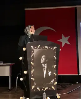 Dkt. Günay Nur Aydemir profilinde yer alan galeri fotoğrafı.