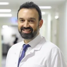 Prof. Dr. Murat Arslan. Portre fotoğrafı.