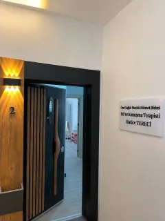 Dkt. Hatice Tereci profilinde yer alan galeri fotoğrafı.