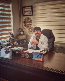 Uzm. Dr. Mehmet Bahçeci profilinde yer alan galeri fotoğrafı.