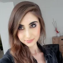 Dyt. Seda Gülbiten — Diyetisyen, Balıkesir. Portre fotoğrafı.