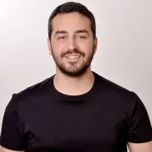 Kl. Psk. Atakan Başıhoş — Psikoloji, İstanbul. Portre fotoğrafı.