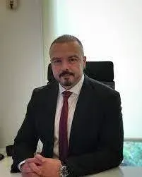 Op. Dr. Kadir Çolakoğlu profilinde yer alan galeri fotoğrafı.