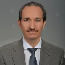 Op. Dr. Adil Tekin — Göz Hastalıkları, Seyhan, Adana. Portre fotoğrafı.