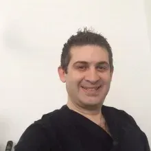 Dr. Dt. Fahri Levent Mete — Ankara. Portre fotoğrafı.