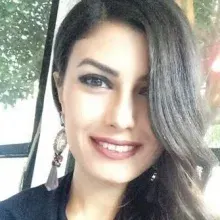 Dyt. Ayşe Kurşunlu Saatcıoğlu — Diyetisyen, Antalya. Portre fotoğrafı.