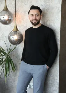 Uzm. Dr. Emrah Yıldız profilinde yer alan galeri fotoğrafı.
