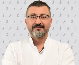 Op. Dr. Mehmet Yılmaz Genco profilinde yer alan galeri fotoğrafı.