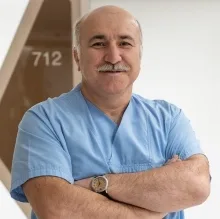 Uzm. Dr. İlhan Dalyancı — Anesteziyoloji Ve Reanimasyon, Üsküdar, İstanbul. Portre fotoğrafı.