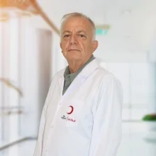 Doç. Dr. Haldun Sunar — Genel Cerrahi, Kağıthane, İstanbul. Portre fotoğrafı.