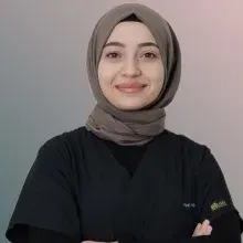 Uzm. Fzt. Fatma Orçun — Fizyoterapi Ve Rehabilitasyon, İstanbul. Portre fotoğrafı.