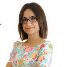 Uzm. Dr. Senem Büyükkara Yılmaz — Dermatoloji, Muratpaşa, Antalya. Portre fotoğrafı.