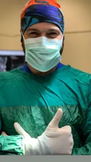 Op. Dr. Erkan Yıldırım profilinde yer alan galeri fotoğrafı.
