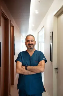 Uzm. Dr. Güven Görkem profilinde yer alan galeri fotoğrafı.
