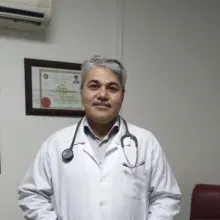 Uzm. Dr. Mehmet Aşlamacı — İç Hastalıkları, Çukurova, Adana. Portre fotoğrafı.