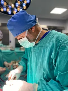 Prof. Dr. İlhan Gölbaşı profilinde yer alan galeri fotoğrafı.