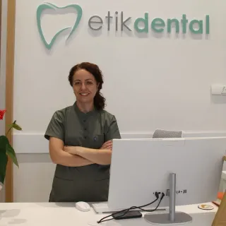 Dt. Eylem Duymaz profilinde yer alan galeri fotoğrafı.