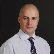 Doç. Dr. Mehmet Nuri Erdem — Ortopedi Ve Travmatoloji, İstanbul. Portre fotoğrafı.