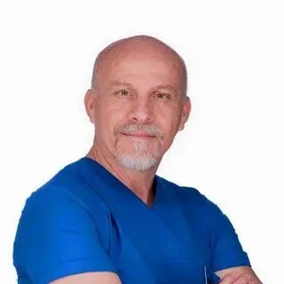Dr. Halil Akyürek — İstanbul. Portre fotoğrafı.