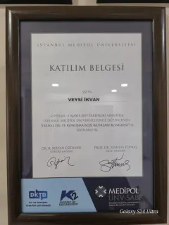 Dkt. Veysi İkvan profilinde yer alan galeri fotoğrafı.