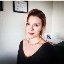 Psk. Gizem Yılmazerli — Psikoloji, Bursa. Portre fotoğrafı.