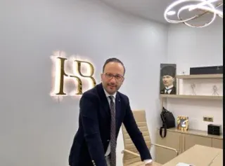 Op. Dr. Hakan Bayri profilinde yer alan galeri fotoğrafı.