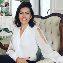 Uzm. Dr. Aylin Arslan — Psikiyatri, Giresun. Portre fotoğrafı.