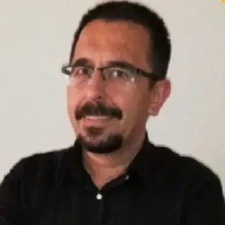 Doç. Dr. Yusuf Bayar profilinde yer alan galeri fotoğrafı.