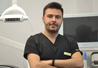 Dt. Bahadır Yavuz profilinde yer alan galeri fotoğrafı.