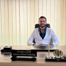 Kl. Psk. Furkan Lenk — Van. Portre fotoğrafı.