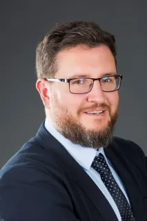 Prof. Dr. Ahmet Emre Süslü profilinde yer alan galeri fotoğrafı.