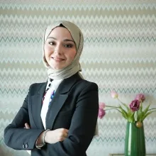 Uzm. Dyt. Şevval Beyza Gürbüz — Diyetisyen, İstanbul. Portre fotoğrafı.
