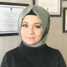 Psk. Büşra Kaplan — Psikoloji, İstanbul. Portre fotoğrafı.