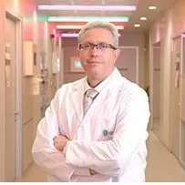 Prof. Dr. Aytaç Atamer — İstanbul. Portre fotoğrafı.