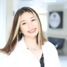 Kl. Psk. Dilan Kardelen Cenk — Psikoloji, Pendik, İstanbul. Portre fotoğrafı.