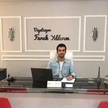 Dyt. Faruk Yıldırım — Diyetisyen, Muğla. Portre fotoğrafı.