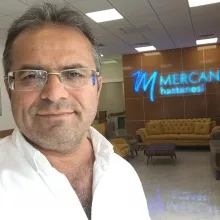 Op. Dr. Mehmet Emin Borak — Genel Cerrahi, İstanbul. Portre fotoğrafı.