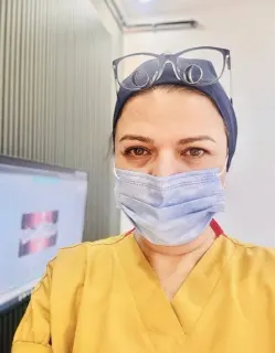 Dr. Dt. Esin Akan profilinde yer alan galeri fotoğrafı.