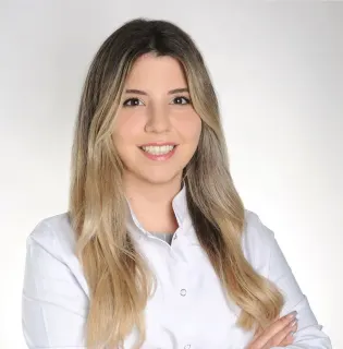 Dyt. Özlem Deniz Zengin profilinde yer alan galeri fotoğrafı.