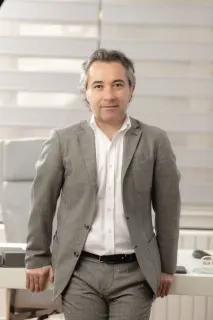 Op. Dr. Taner Çavumirza profilinde yer alan galeri fotoğrafı.