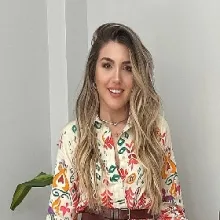 Kl. Psk. Ezgi Ünal — Psikoloji. Portre fotoğrafı.
