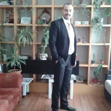 Dyt. Yusuf Yaşar — Diyetisyen, Bursa. Portre fotoğrafı.