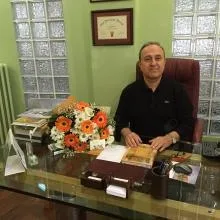 Op. Dr. Ahmet Dikilitaş — Beyin Ve Sinir Cerrahisi, Bakırköy, İstanbul. Portre fotoğrafı.