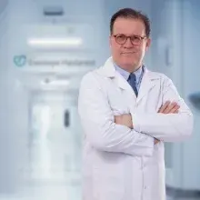 Op. Dr. Adil Aydemir — Genel Cerrahi, Nilüfer, Bursa. Portre fotoğrafı.