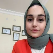 Psk. Dan. Beyzanur Gültepe Beyaz — Psikolojik Danışma ve Rehberlik, Çorum. Portre fotoğrafı.