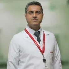 Uzm. Dr. Mehmet Celaloğlu — Çocuk Sağlığı Ve Hastalıkları, Diyarbakır. Portre fotoğrafı.
